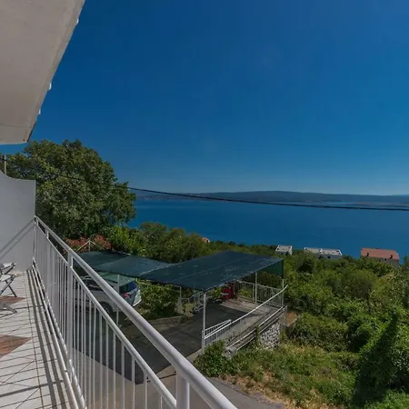 Apartment Zlatica *